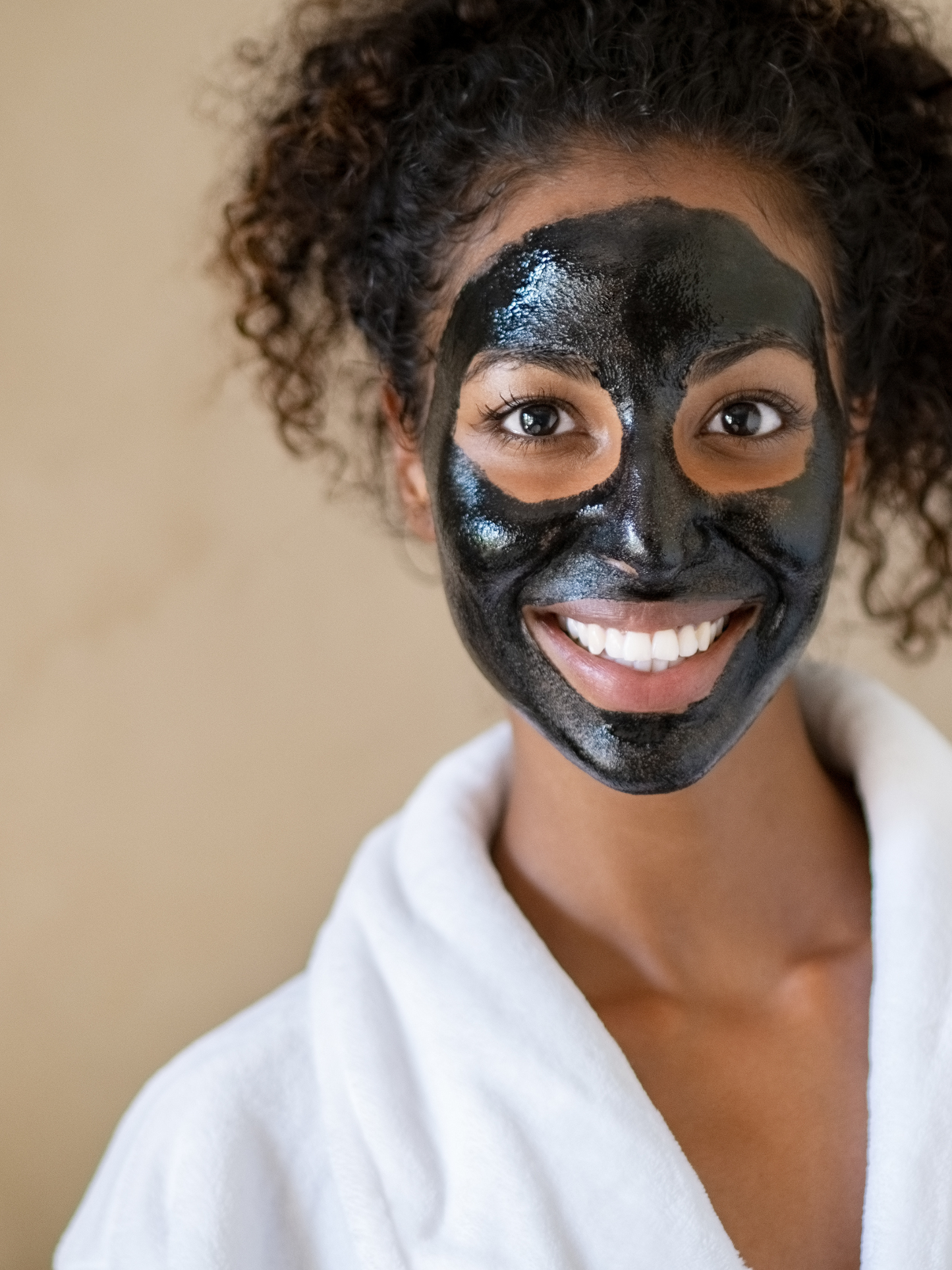 DETOXIFYING ROSE-CHARCOAL FACE MASK